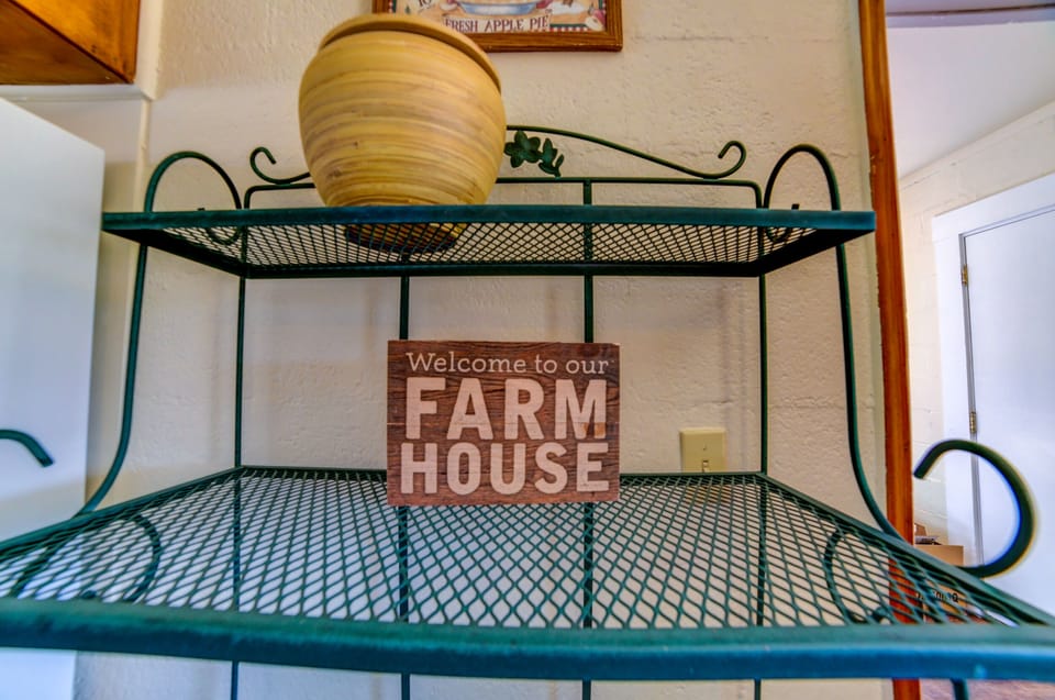 Welcome to one of Moab's original Farmhouses!