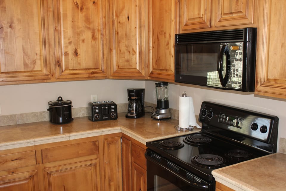 kitchen includes crock pot, toaster, blender, coffee maker, and all you'll need 