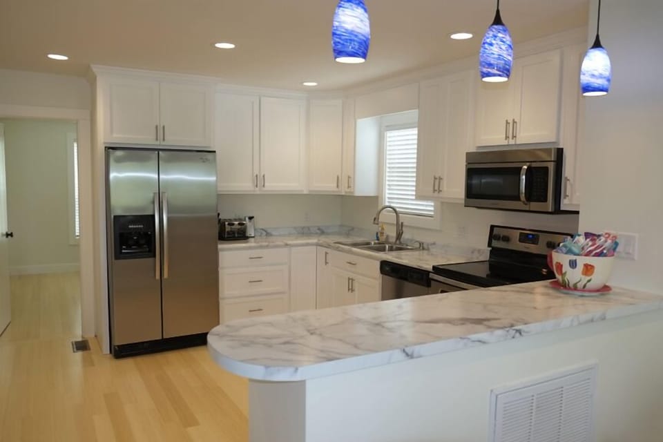 Spacious kitchen