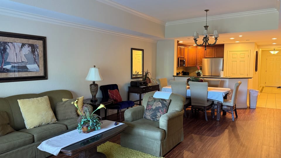 New floor throughout, no carpets left.  Whole condo freshly painted recently.