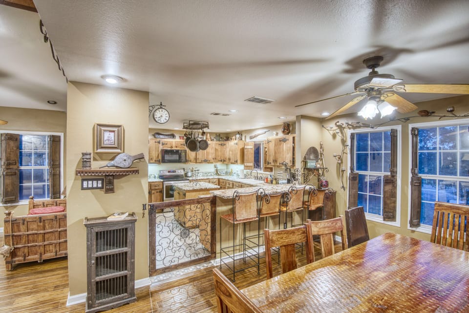 Entertain with friends and family in well stocked kitchen