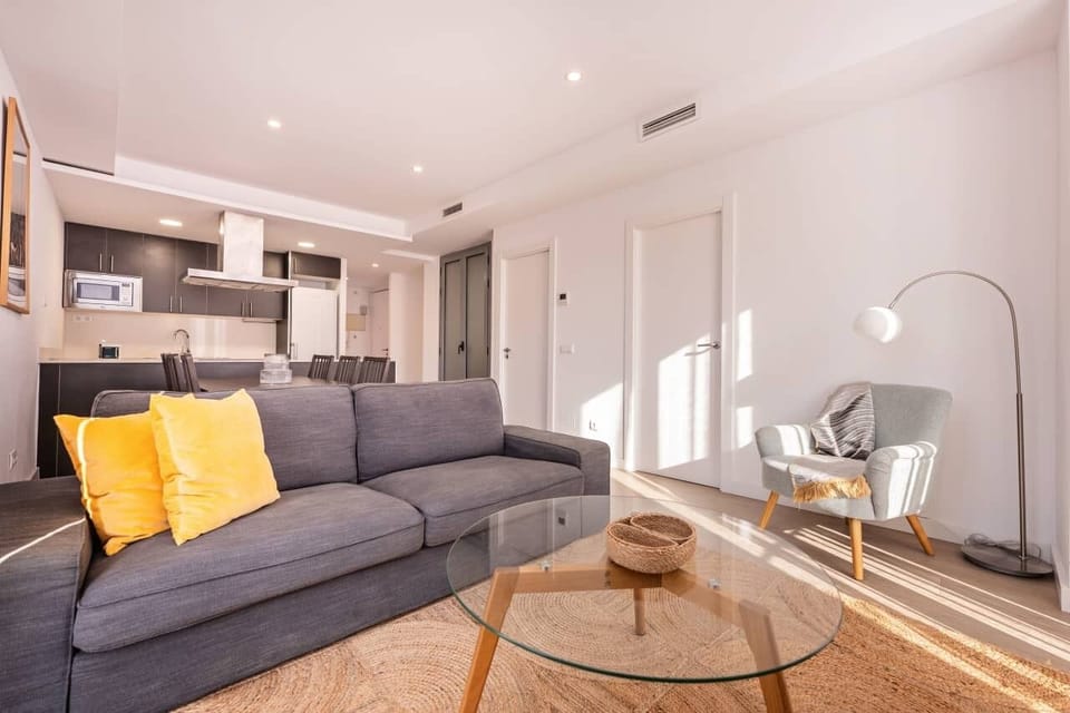 Bright and spacious living area