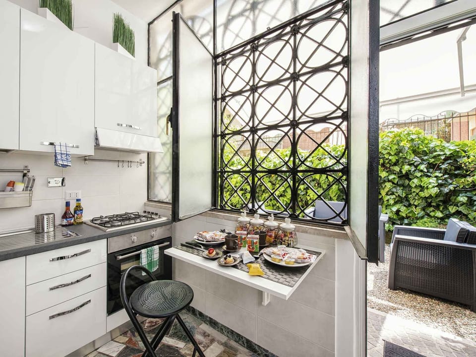 Door on the private garden from the kitchen