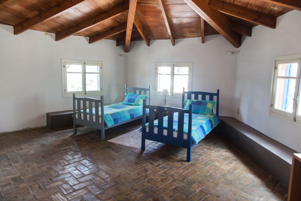 Optional sixth twin bedroom