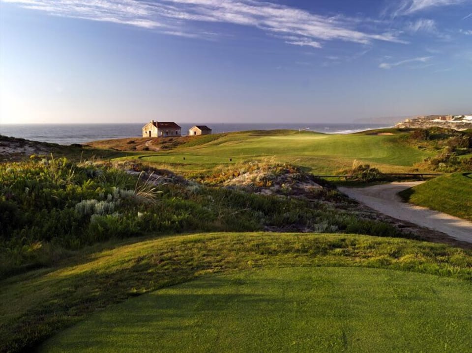 Praia del Rey golf course