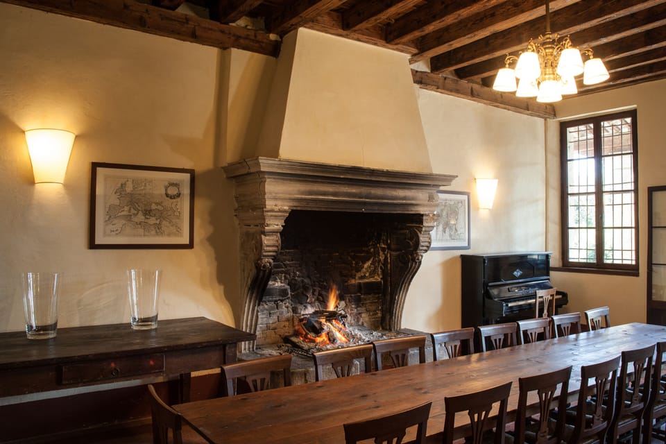 Fireplace room (common room on the ground floor)
