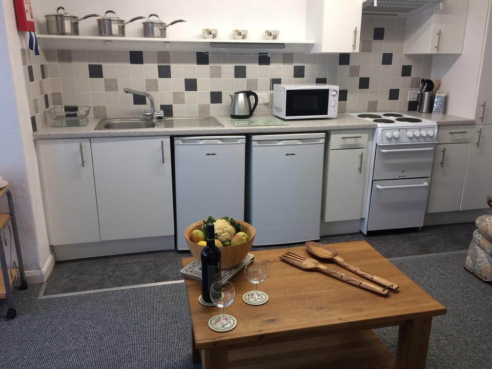 Kitchen with all you need to cater for your holiday 