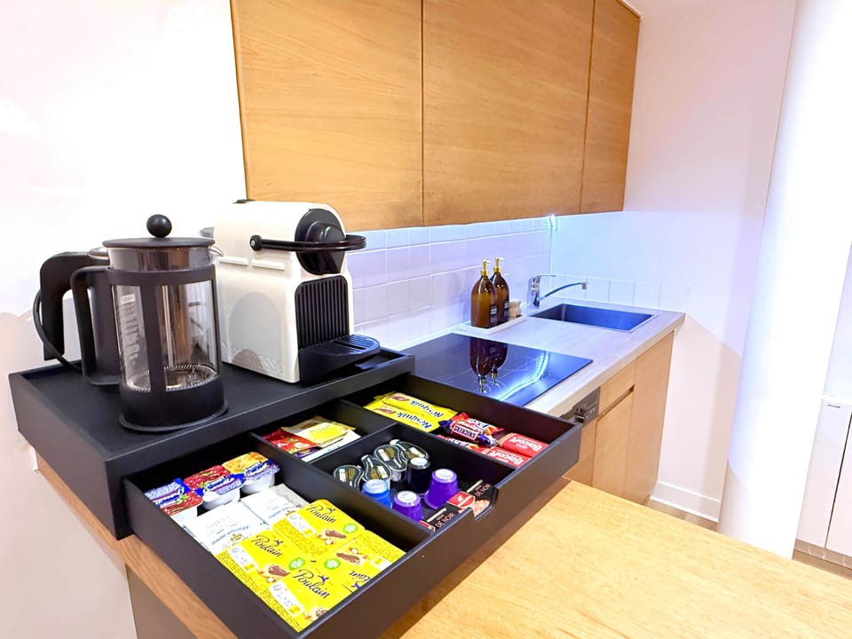 PARIS LIVE – Refined courtesy tray to start your stay with complete peace of mind