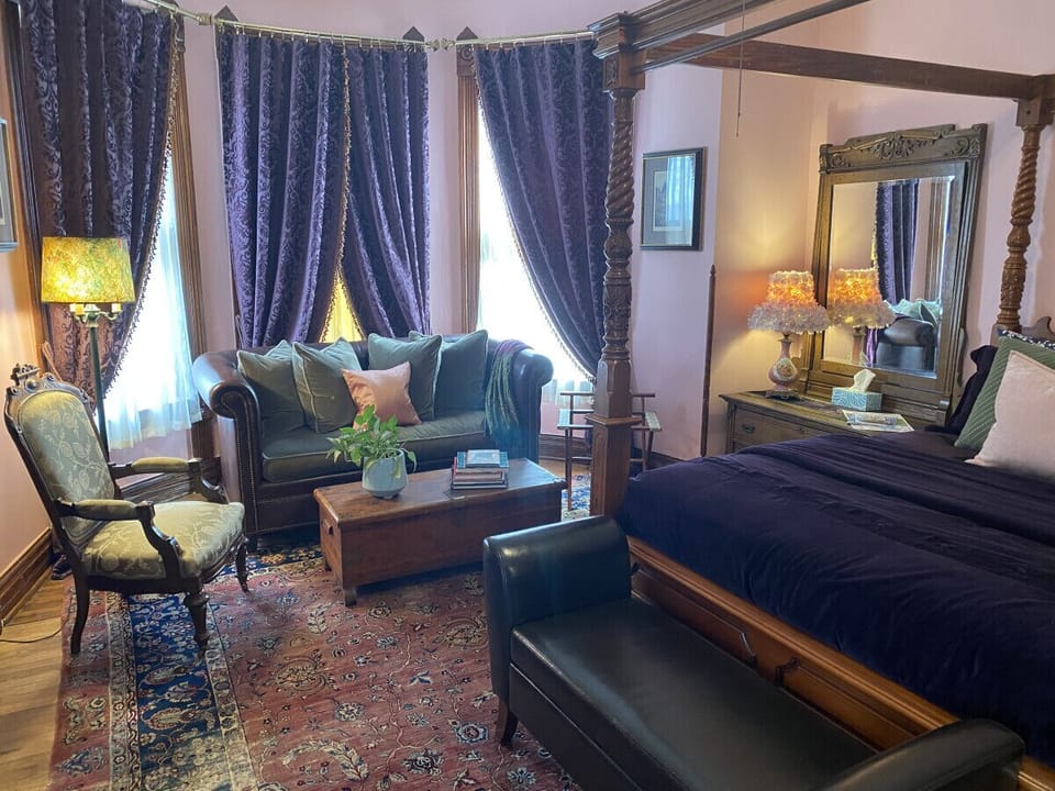 Lincoln Bedroom