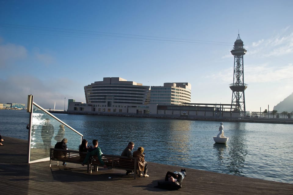 Sea port is just 10' walking distance from my place