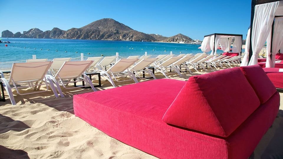 relax yourself facing the Ocean 