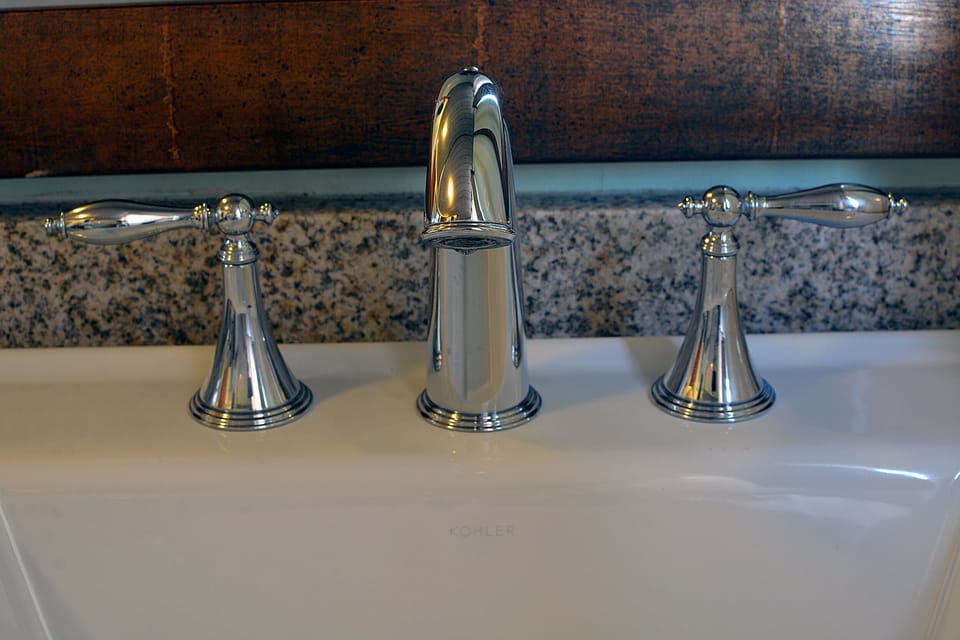 Kohler faucets, throughout. 