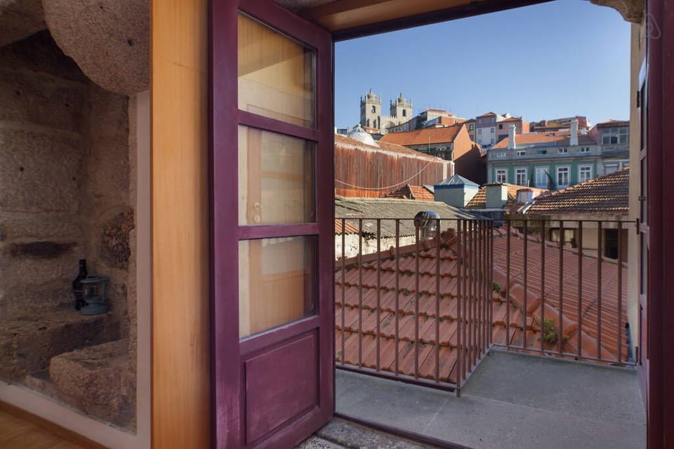The View to the cathedral Of Porto named Sé