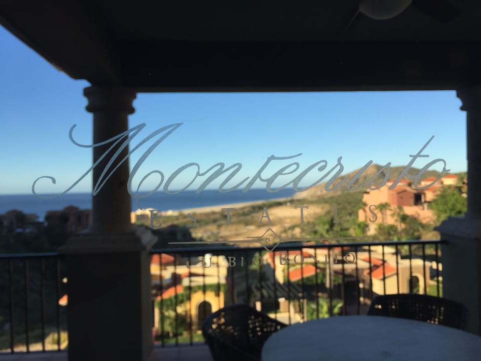 Open Glass to the Ocean - Gorgeous mornings on the patio relaxing!!!