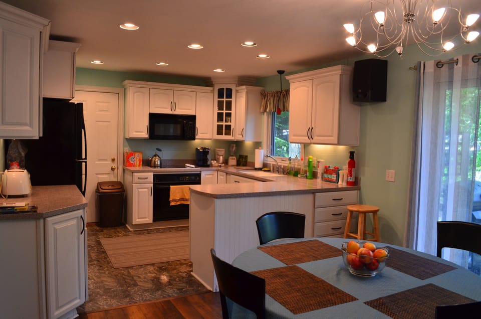 Kitchen & Dining Room