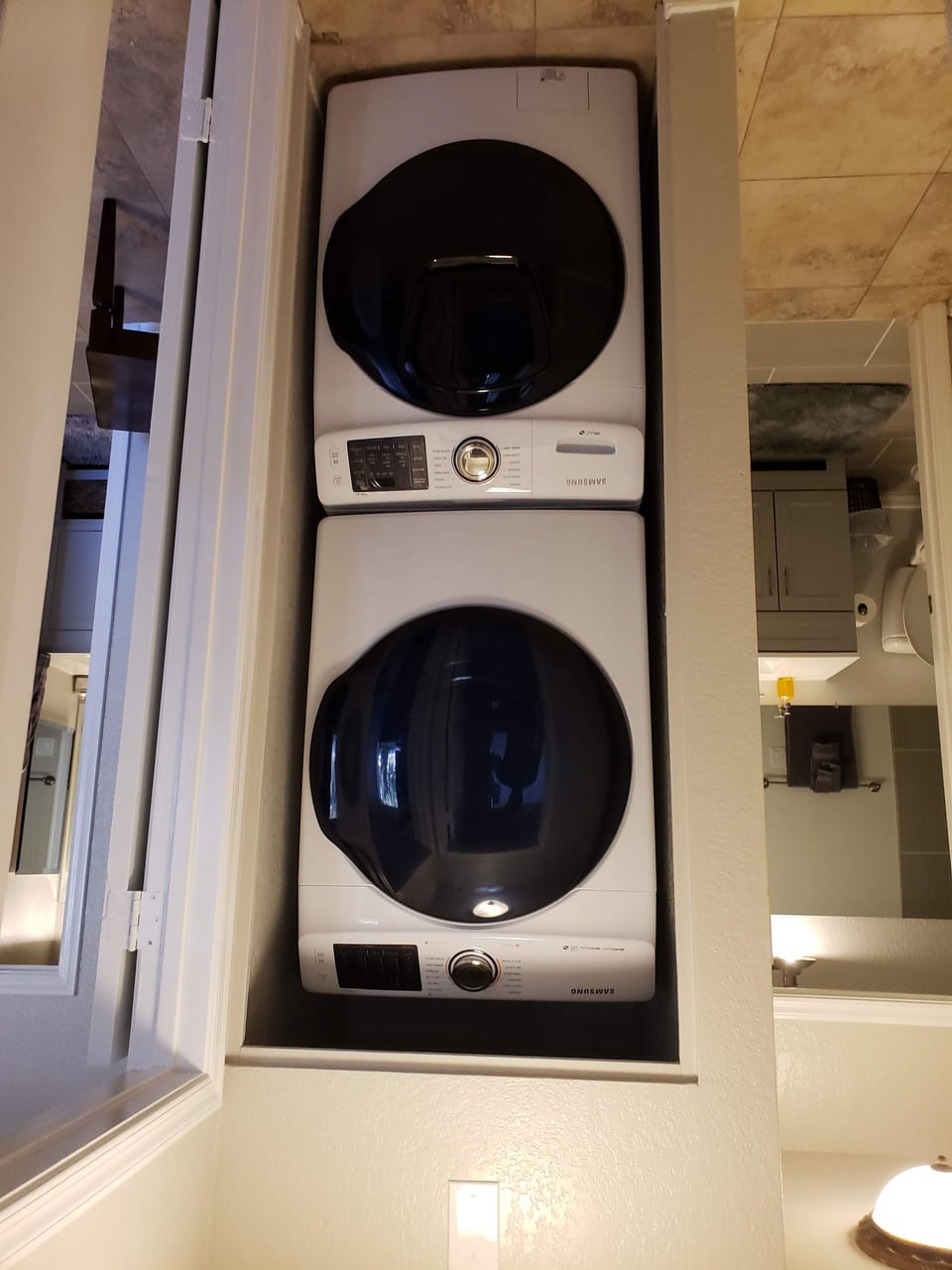 New Samsung Front-load washer and dryer suite