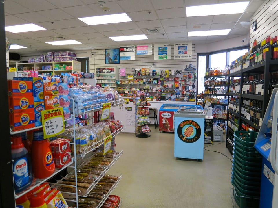 Convinieance market store in the building 