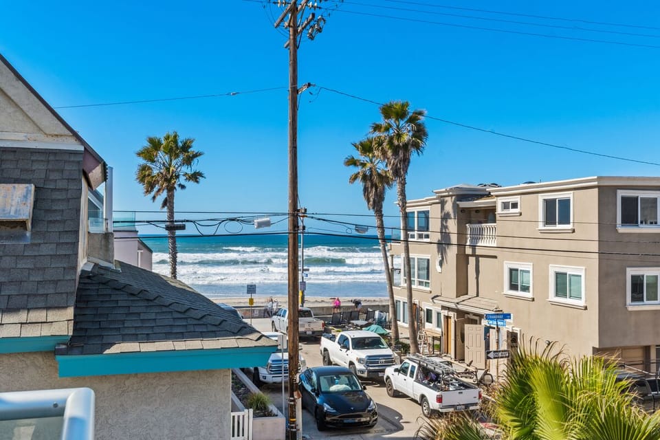 Beach/ocean view