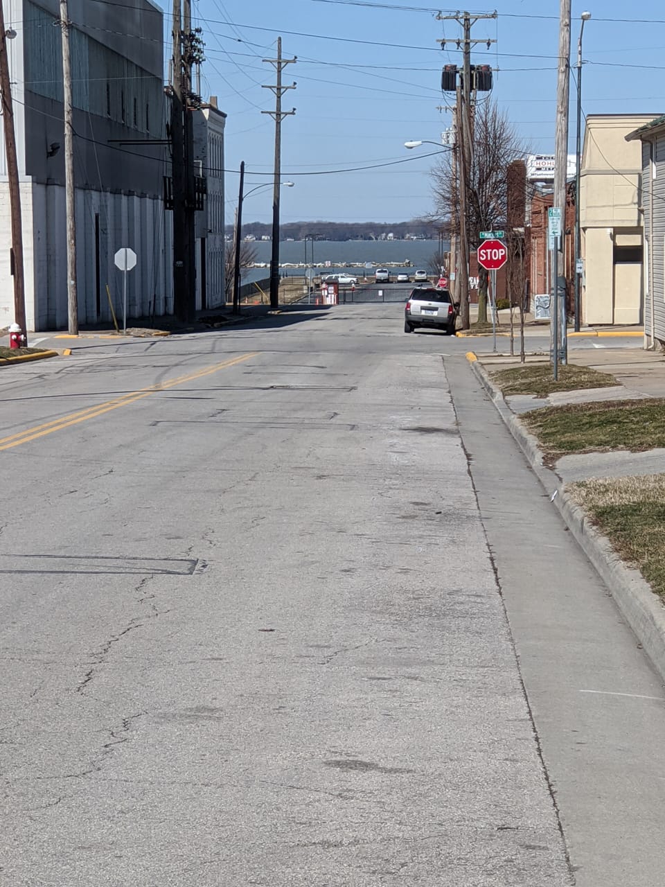End of driveway view to Sandusky Bay waterfront,  a short 2 block walk!