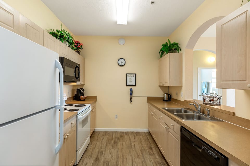 Full equipped kitchen