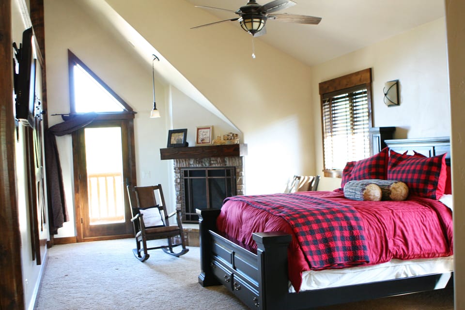 Lumberjack Master Suite