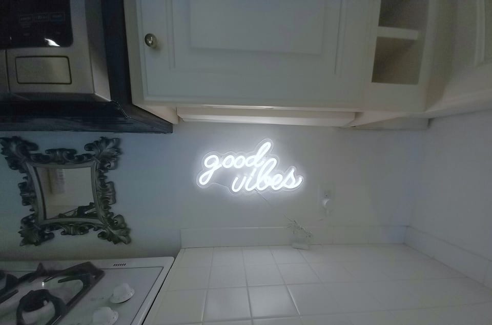 Good vibes here!