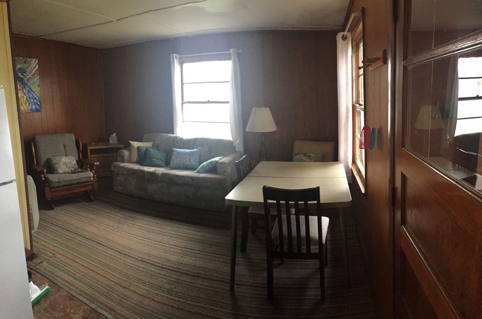 Red Cedar Living/Dinning Room