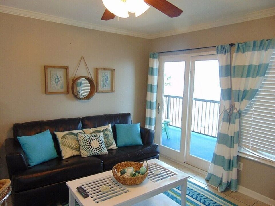 Sliding door access to the balcony