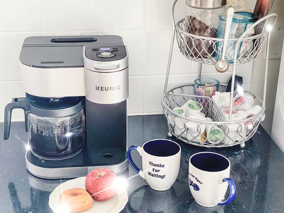 
We love providing our guests with fresh coffee and tea!
