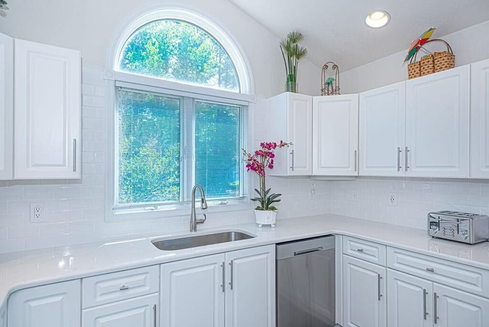 Kitchen, View 2