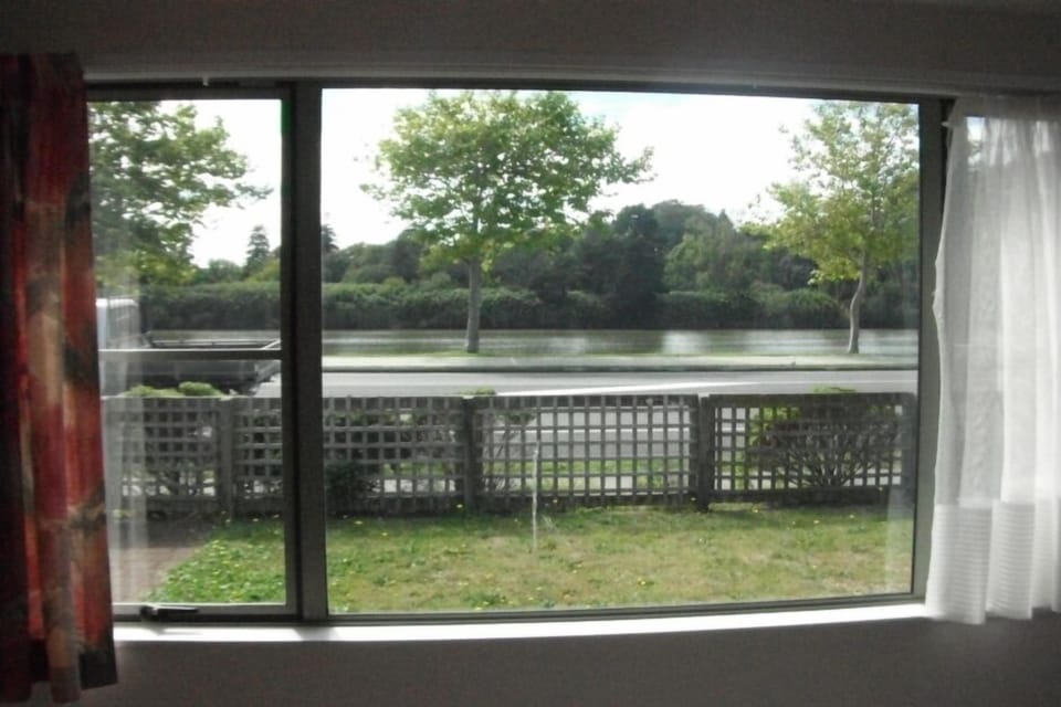 lounge view