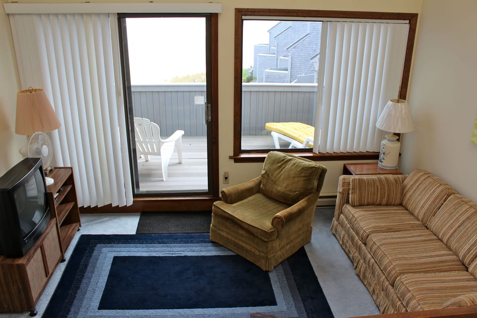 Den and Deck looking over the water