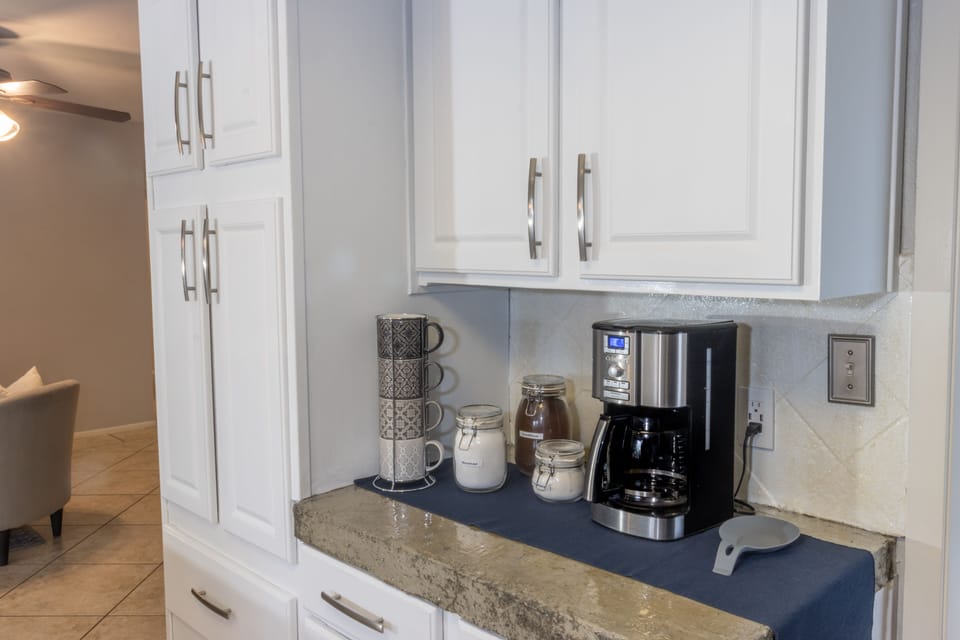 Full Coffee Bar! 

Creamer, Sugar and Coffee supplied! 
