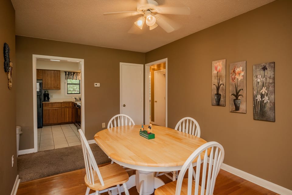 Dining Room - West