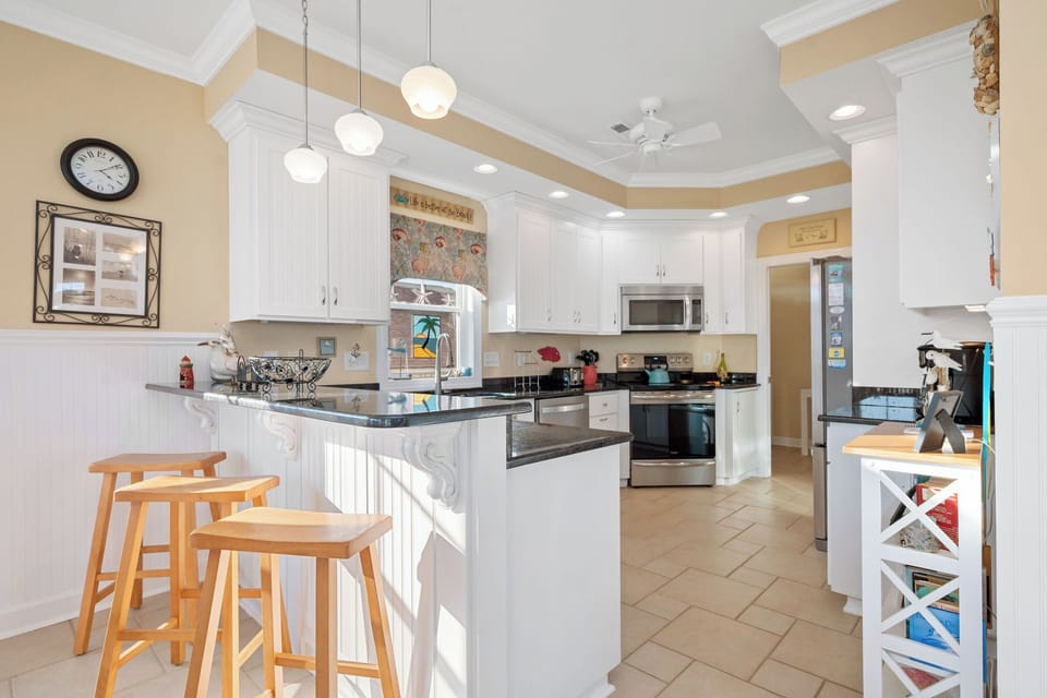 Kitchen - 1st Floor West