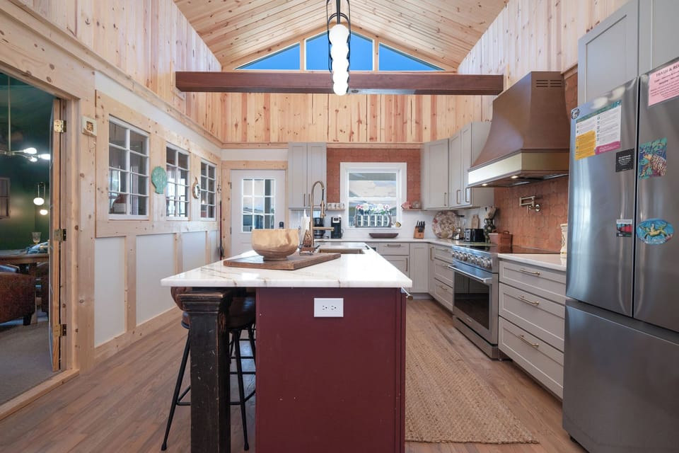Kitchen - North