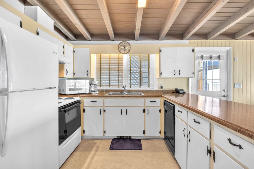 Kitchen - East