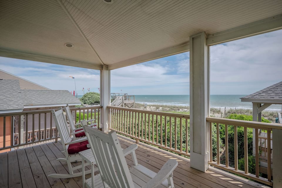 Covered Porch / View
