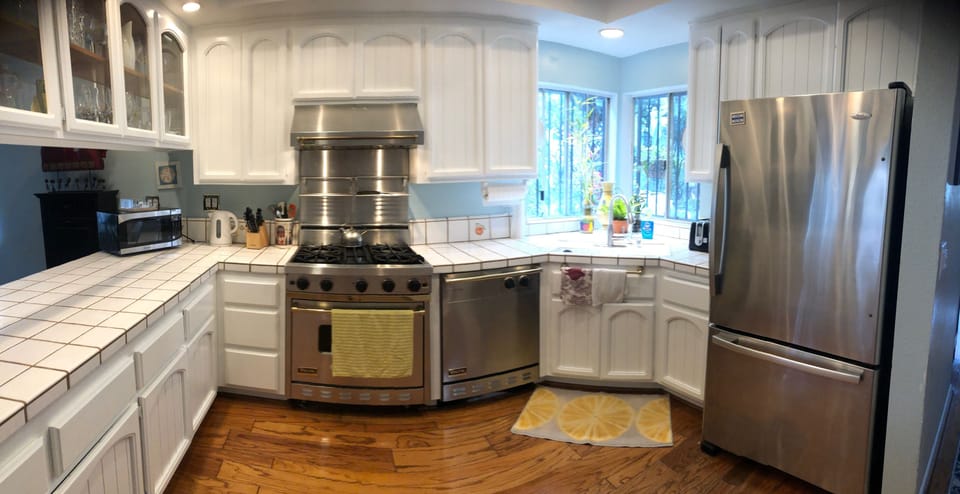 Kitchen with Viking range