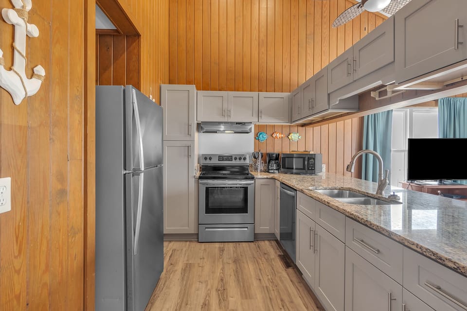 Kitchen - 1st Level South