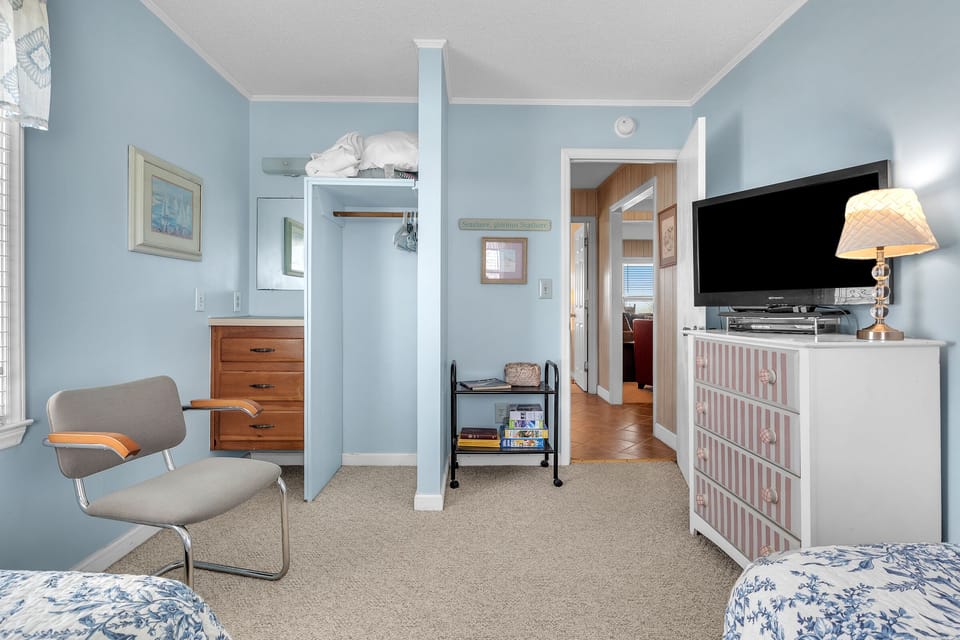 Bedroom #4 - Northeast