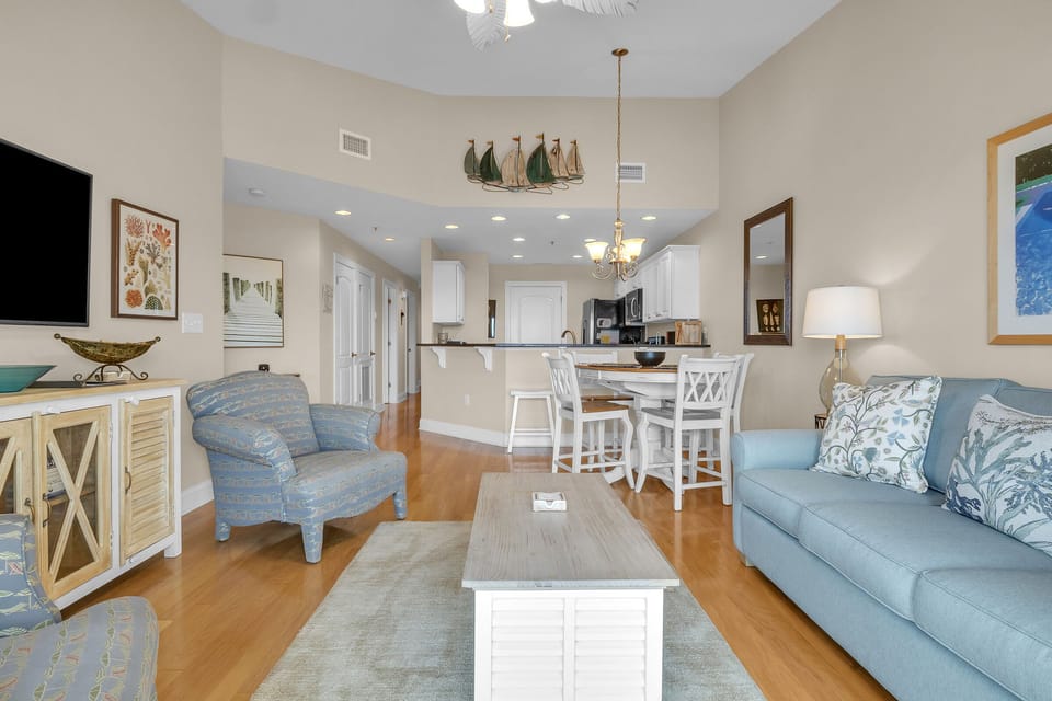 Living Area - Northeast