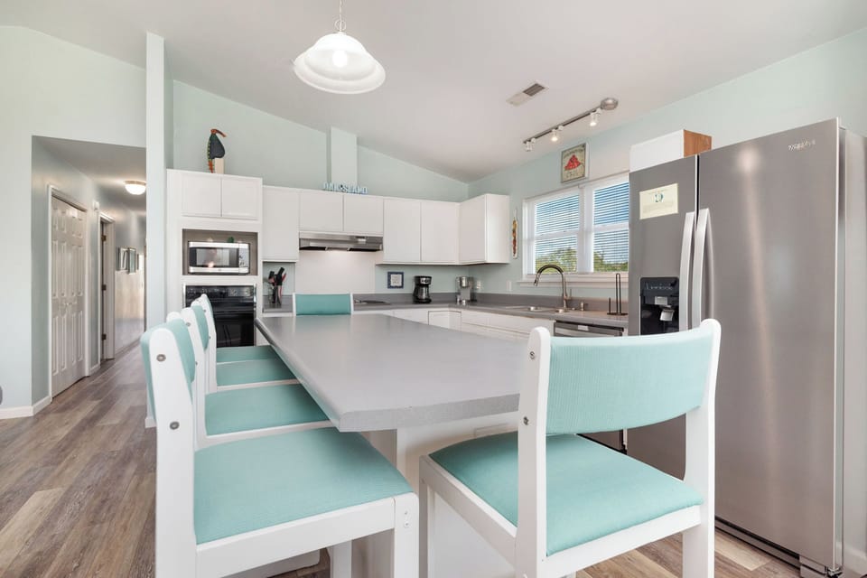 Kitchen / Dining - Southeast