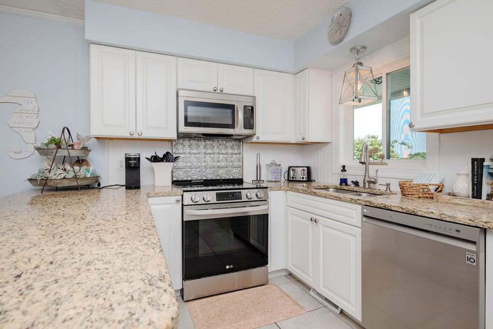 Kitchen - North