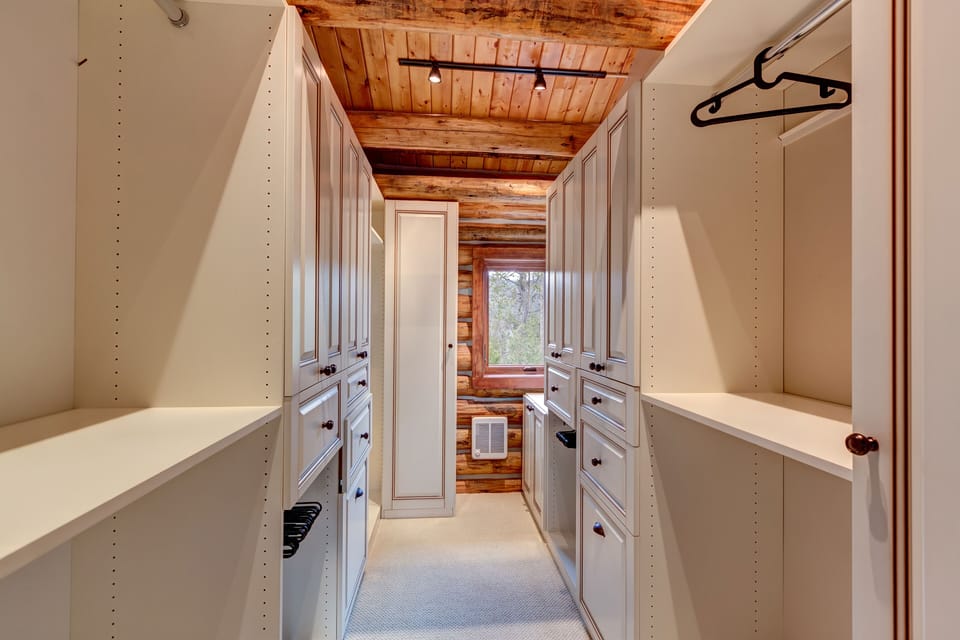 master bedroom walk-in-closet - 3rd floor