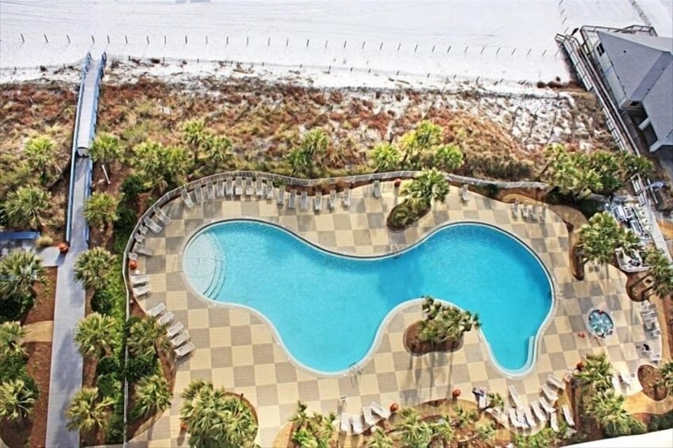 Only 92 units on 5 acres, you won't have to fight your spot on the beach