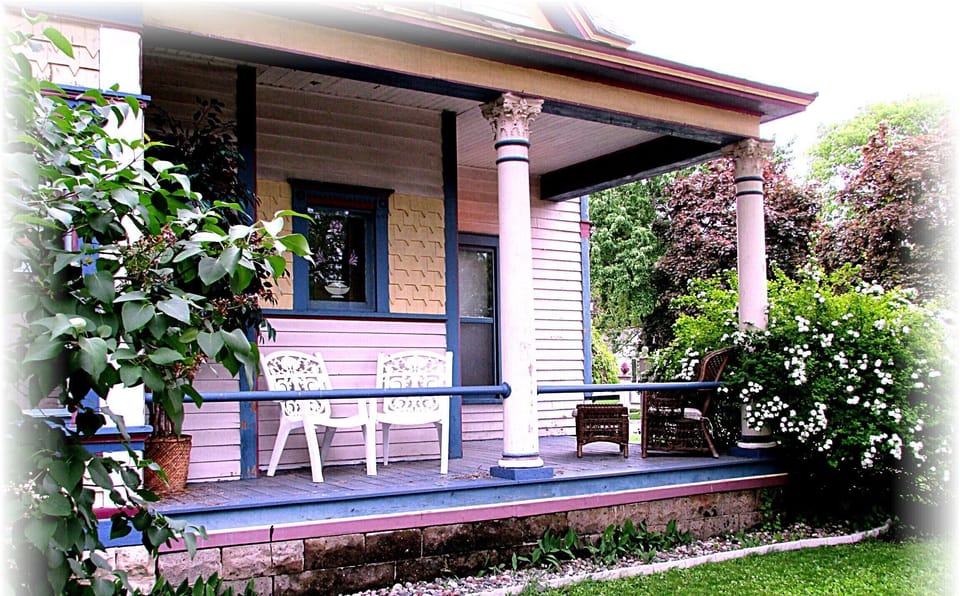 Spacious Veranda
