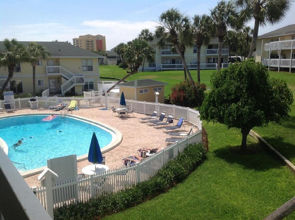 Heated pool adjacent to our unit.