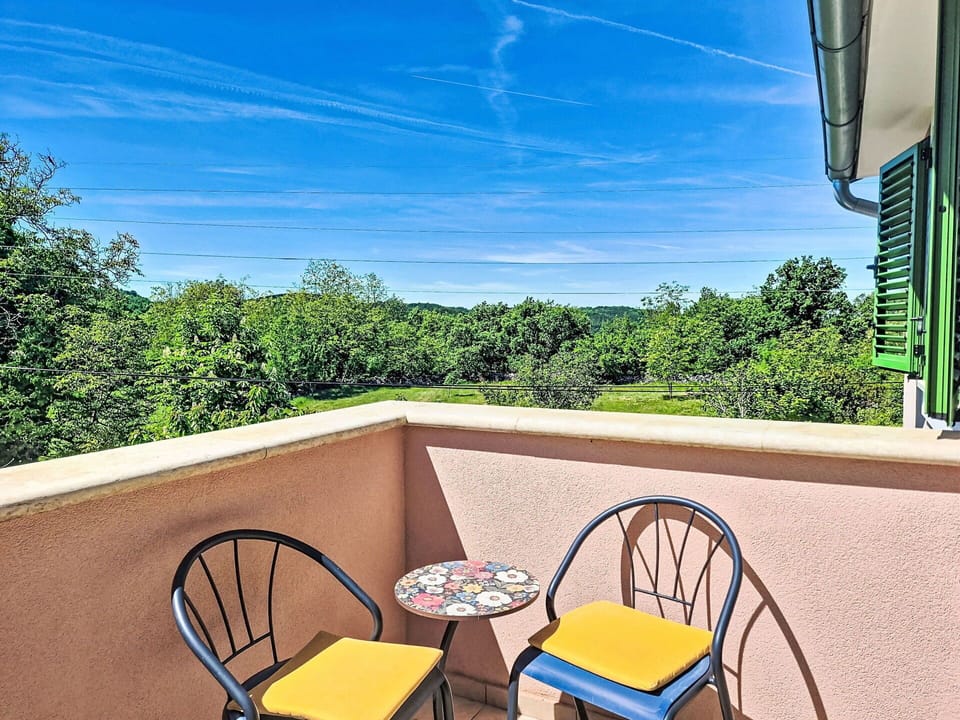 Furniture, Outdoor Furniture, Chair, Garden, Wood Stain, Balcony, Shade, Eco Hotel, Backyard, Yard