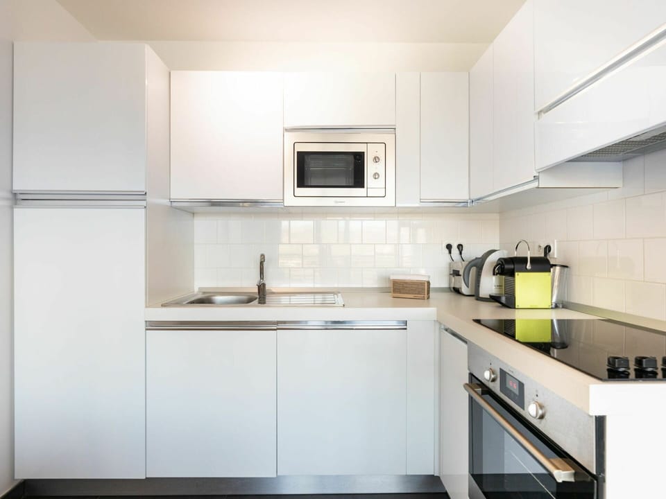 Cabinetry, Kitchen Sink, Countertop, Building, Sink, Kitchen Stove, Kitchen, Wood, Kitchen Appliance, Interior Design